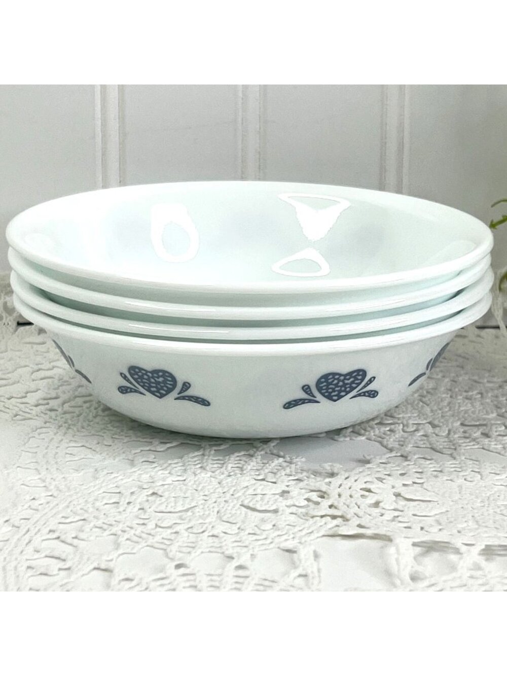 Corelle By Corning Set of 4 Berry Fruit Dessert Sauce Bowls Blue Hearts